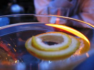 Lemon Martini Garnishing Tips